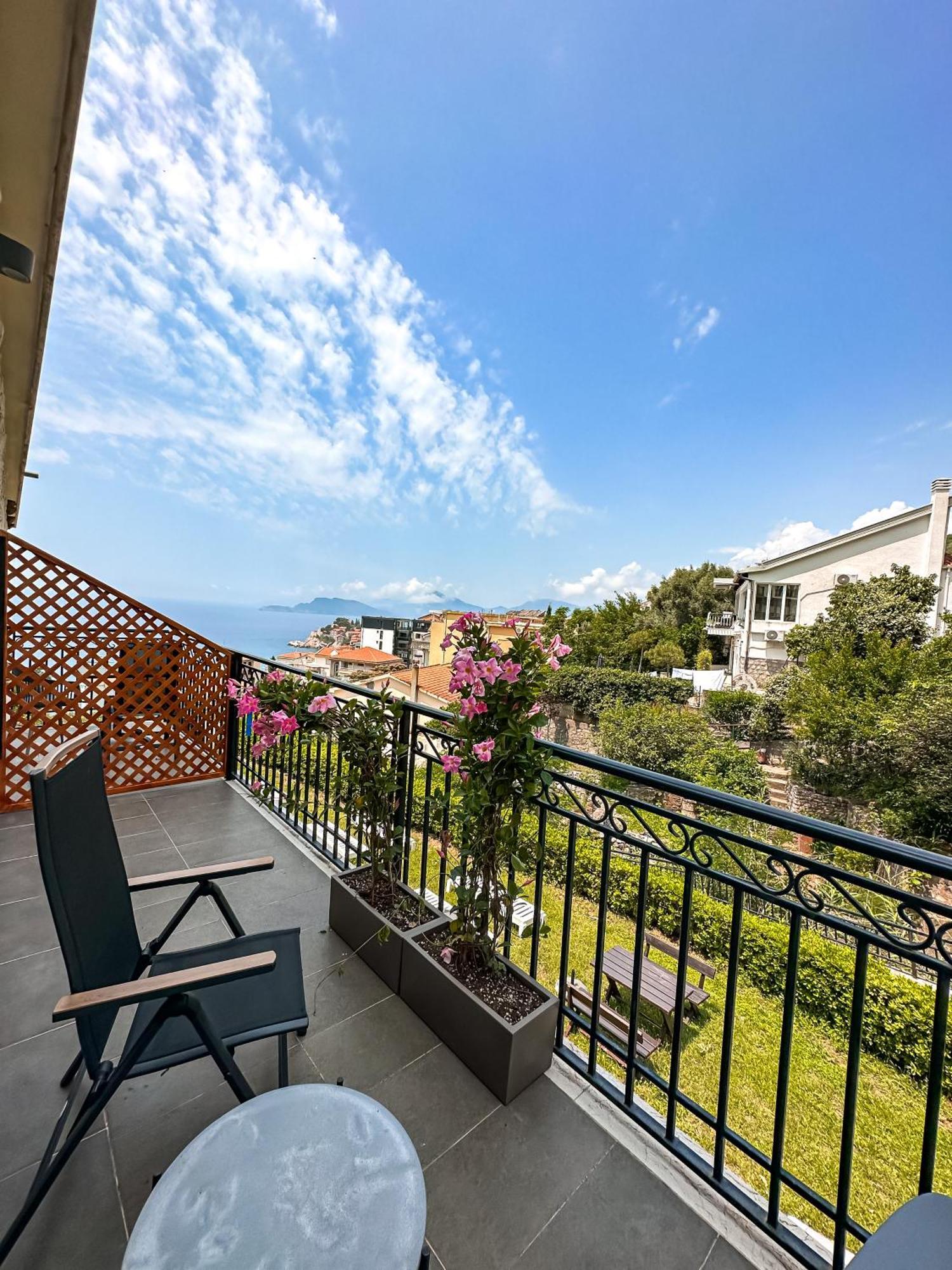 Daire Vertmont Sveti Stefan